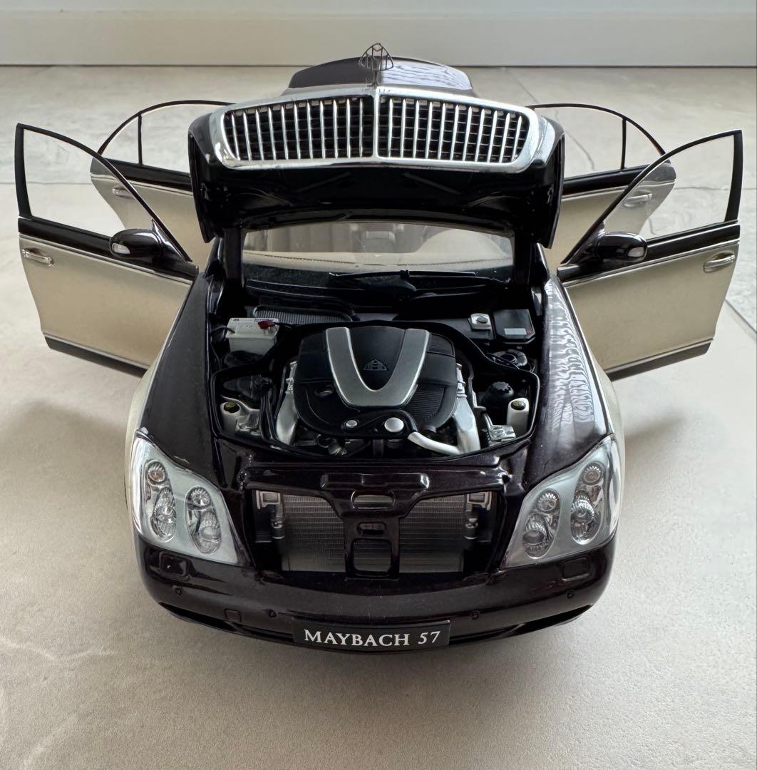 Maybach 57 モデルカー⭐︎1/18スケール⭐︎ AUTOart ツートーン