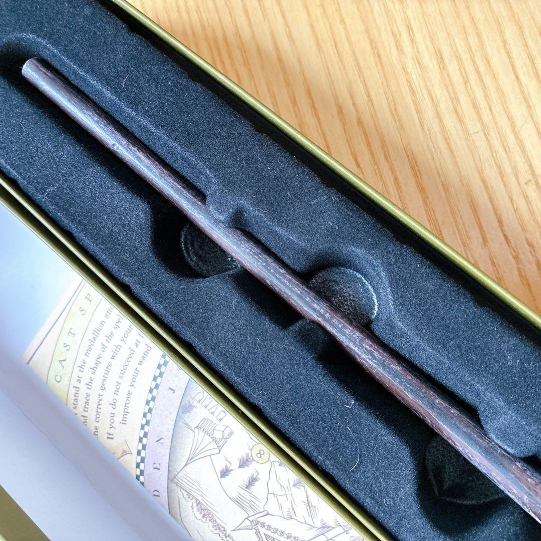 ２本　USJ限定ハリーポッターマジカルワンド ヤナギ　ハシバミ　オリバンダーの店