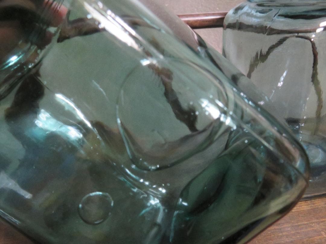 ◆392◆【昭和レトロ】蓋付ガラス瓶3個セットレトロ瓶 飴屋瓶 アルミ蓋