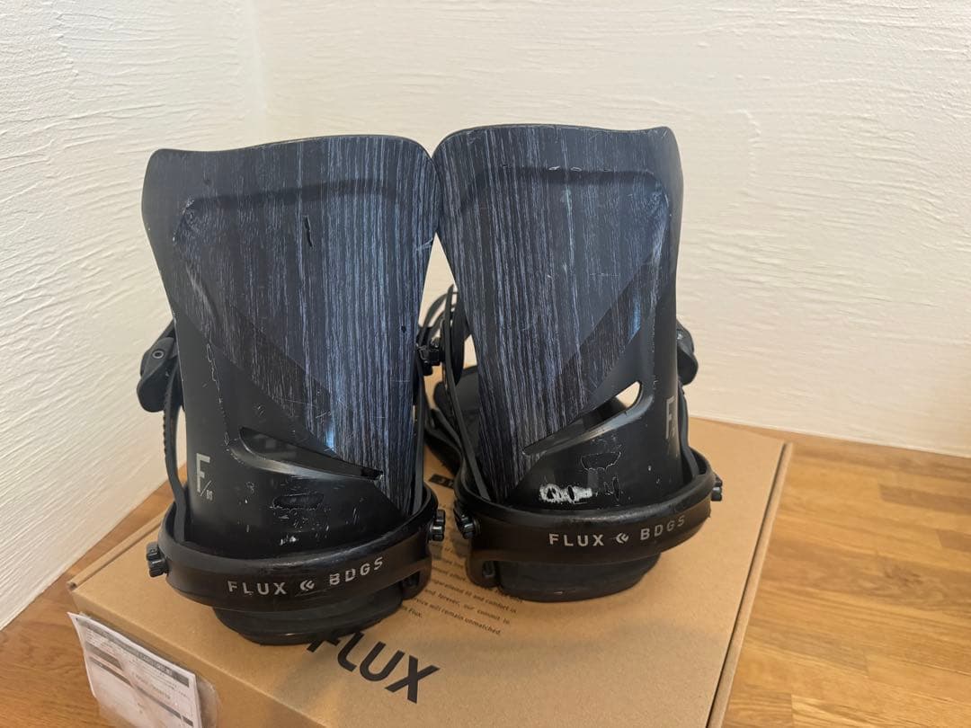 FLUX DS LTD ブラック　Mサイズ　スノーボード ビンディング