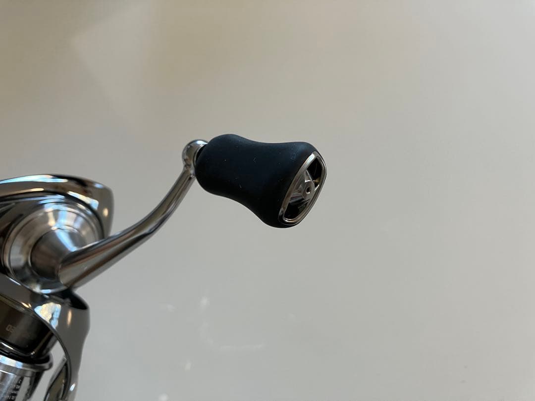 エースさま専用ダイワ　22イグジストLT2000S-H 純正スプール付