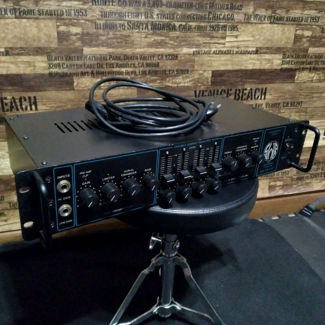 SWR STUDIO 220　ベースアンプヘッド