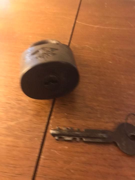 アンティーク　南京錠