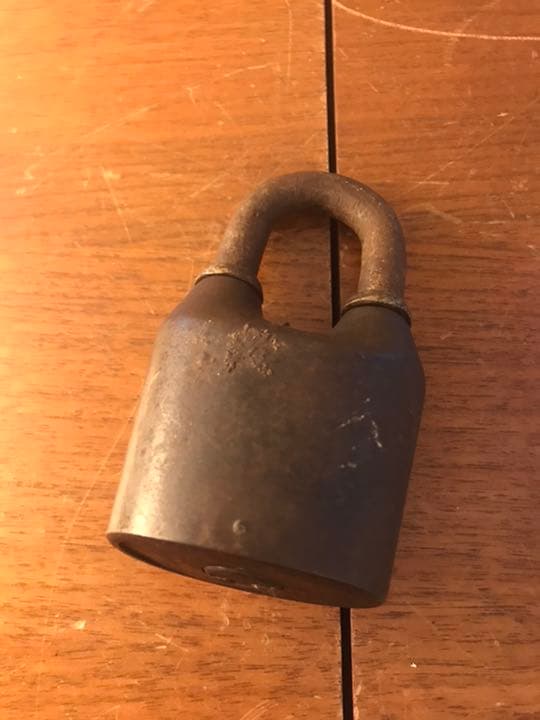 アンティーク　南京錠
