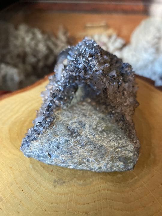 鑑賞石　クラスター　原石