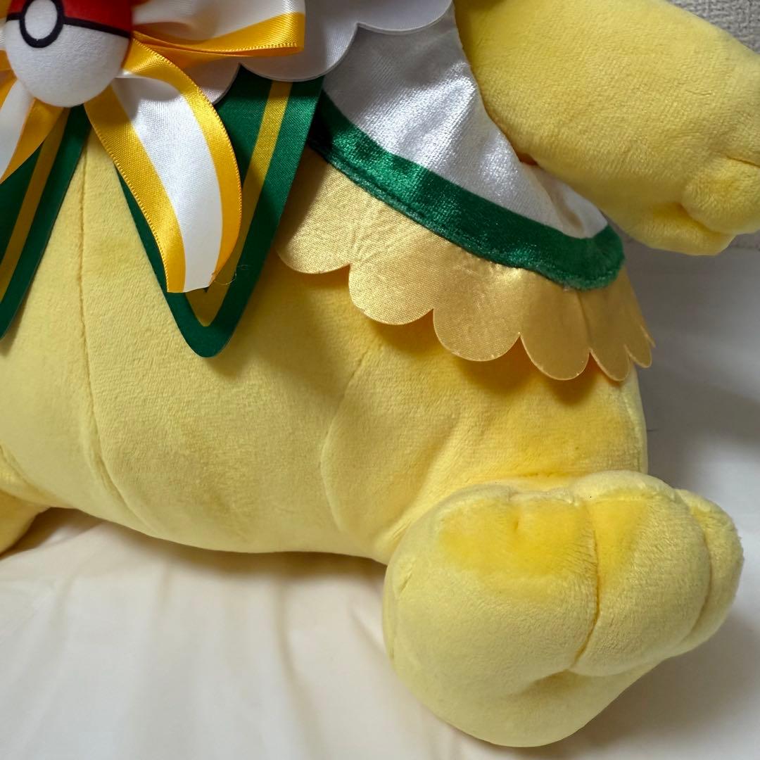 ポケパークカントー 限定 ピカチュウ　ぬいぐるみ 特大 タグ付き