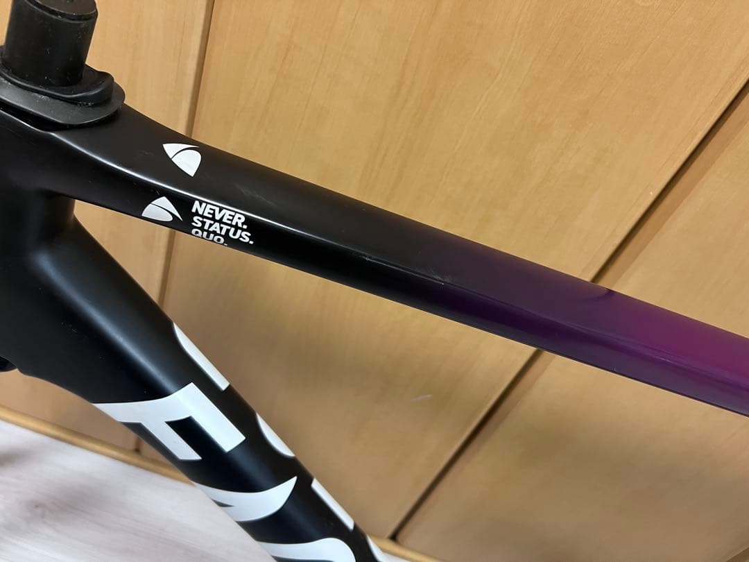 FACTOR O2 ロードバイクフレーム ミッドナイトピンク54サイズ