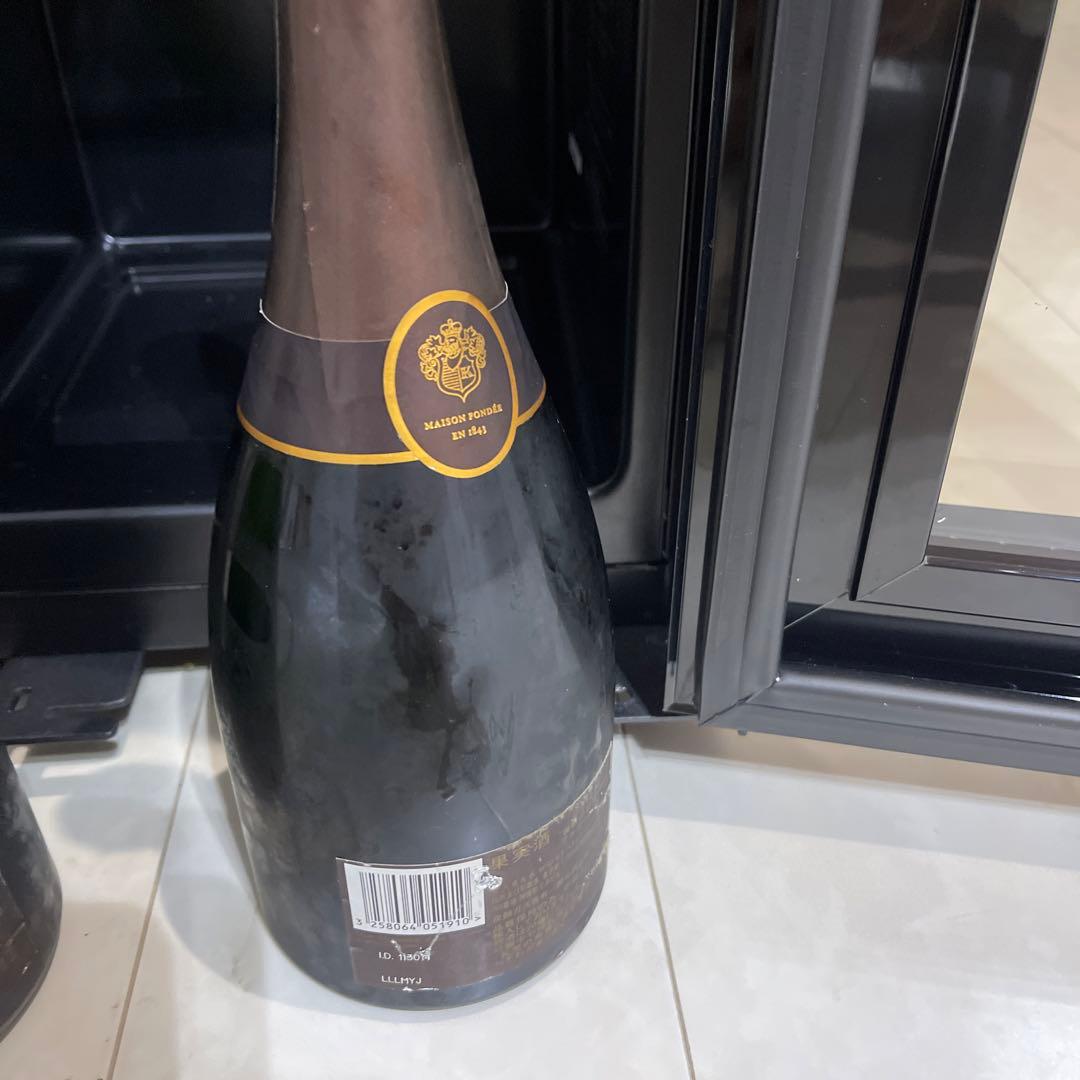 入手困難‼️2000年クリュッグ