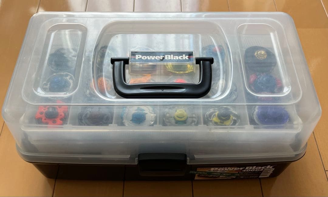 メタルファイトベイブレード36個まとめ売り(ランチャー、パーツ、シール付き)