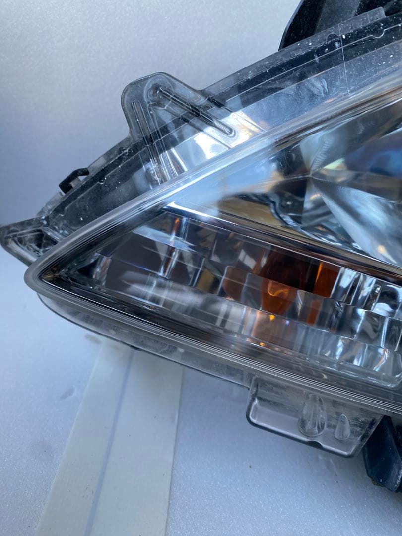 日産 シルフィ B17 前期 純正ヘッドライト 左右セット
