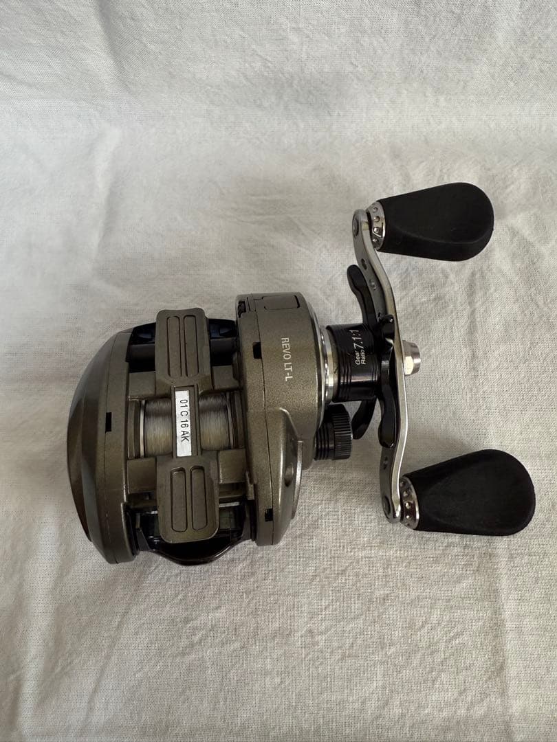 本体のみ アブガルシア RevoLT-L 左巻き 10年落ち