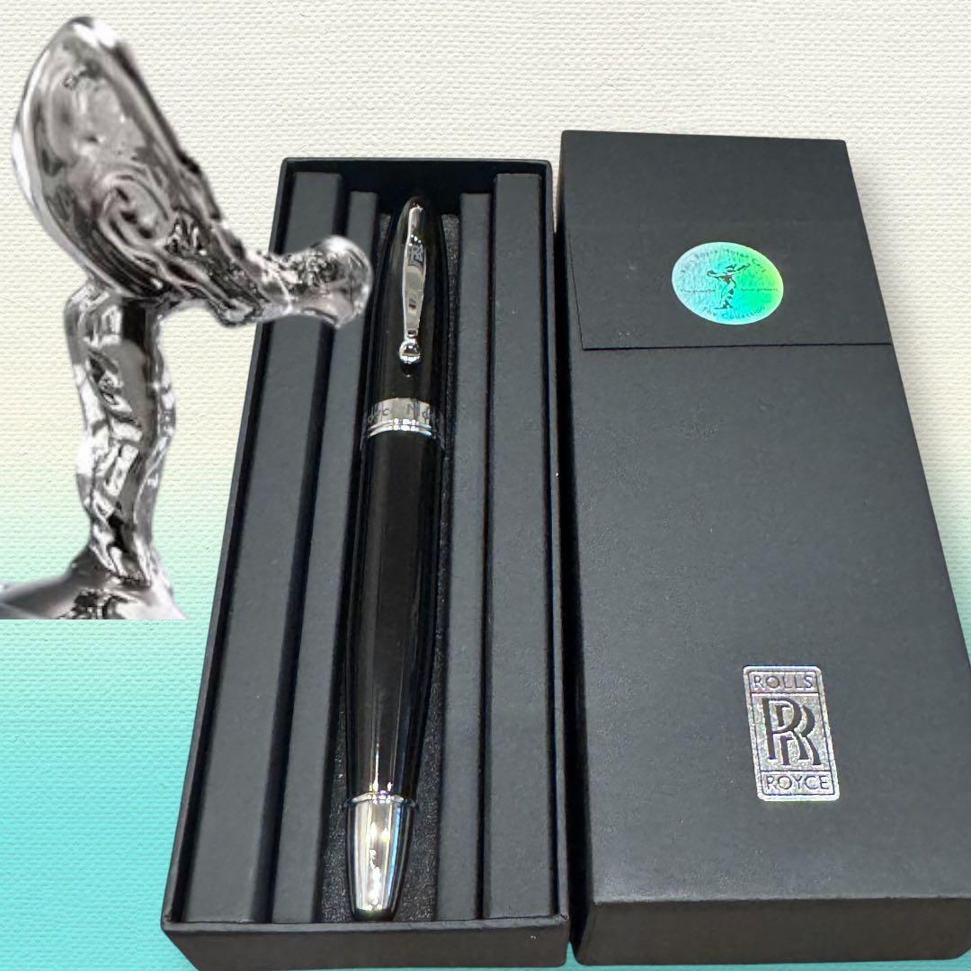 【超レア 正規品】 ロールスロイス 高級ボールペン ロゴ刻印入り 替芯付き