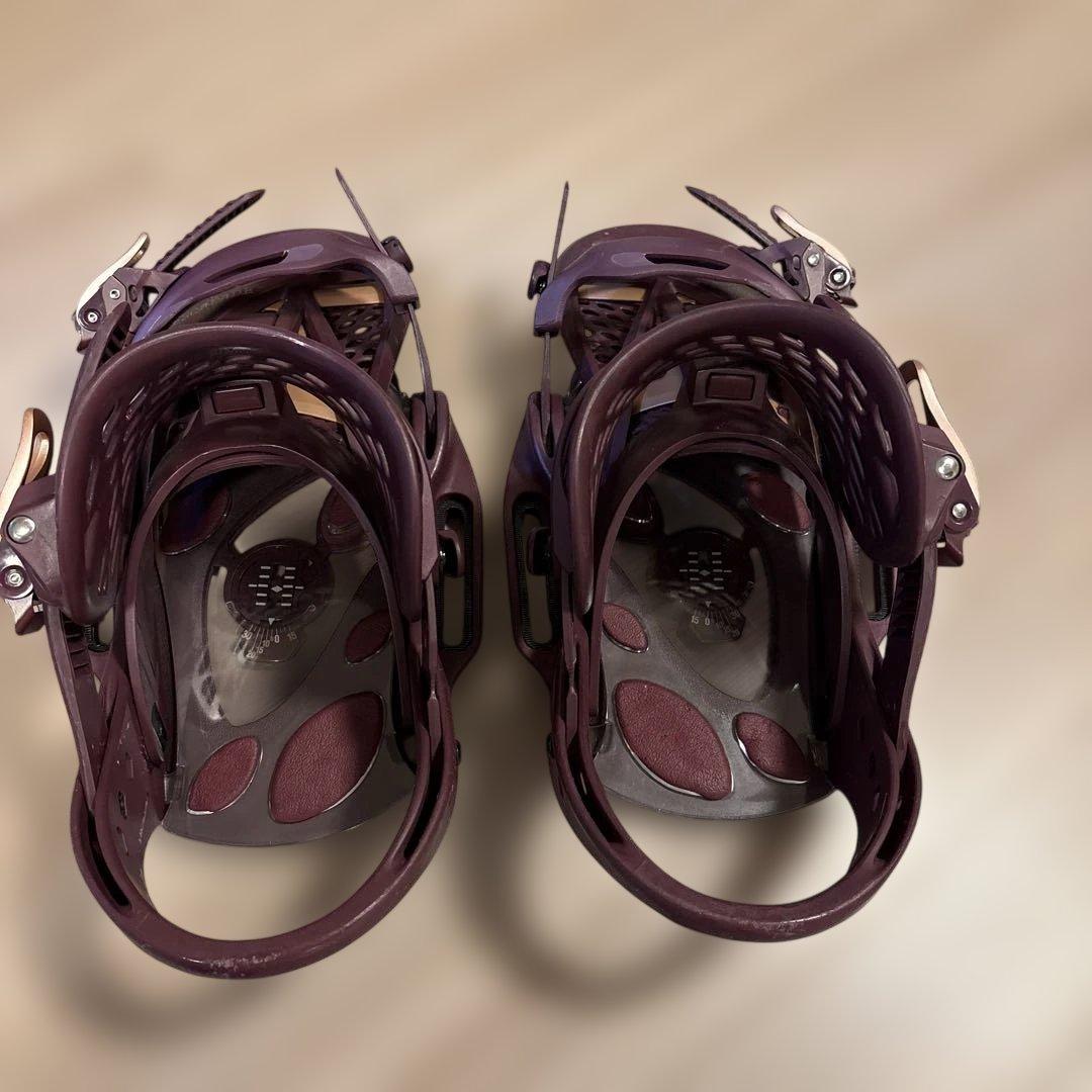 BURTON ESCAPADE 2018-19モデル レディース Mサイズ