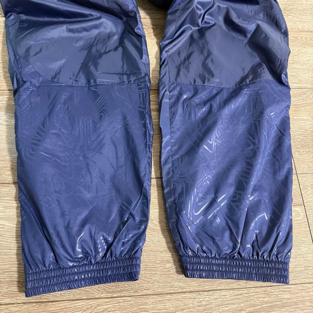 新品特価 PUMA サッカーウェア 裏起毛 ピステ・ウィンドブレーカー 上下 L