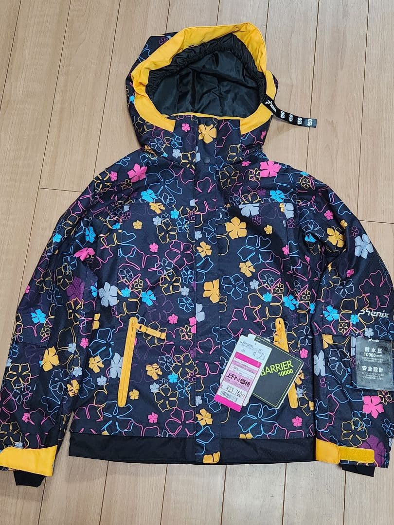 新品タグ付き　フェニックス　スキーウェア　150cm