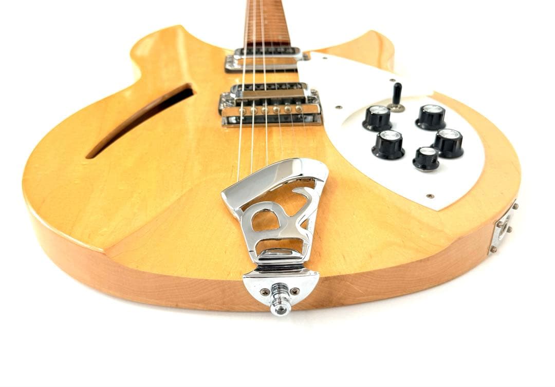 Rickenbacker 330 エレキギター リッケンバッカー