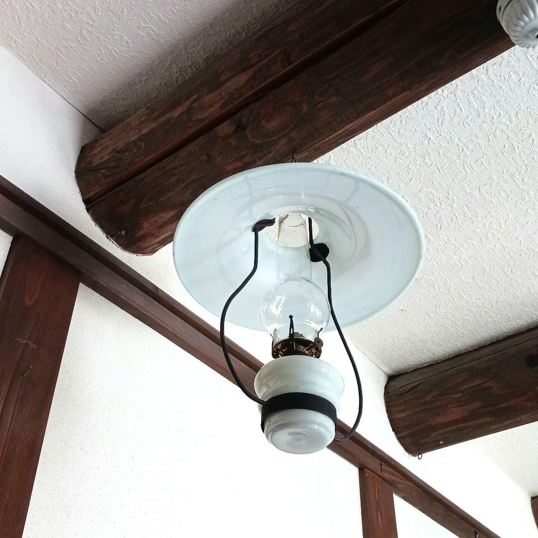 アンティーク吊りオイルランプ　　　　ミルクガラス