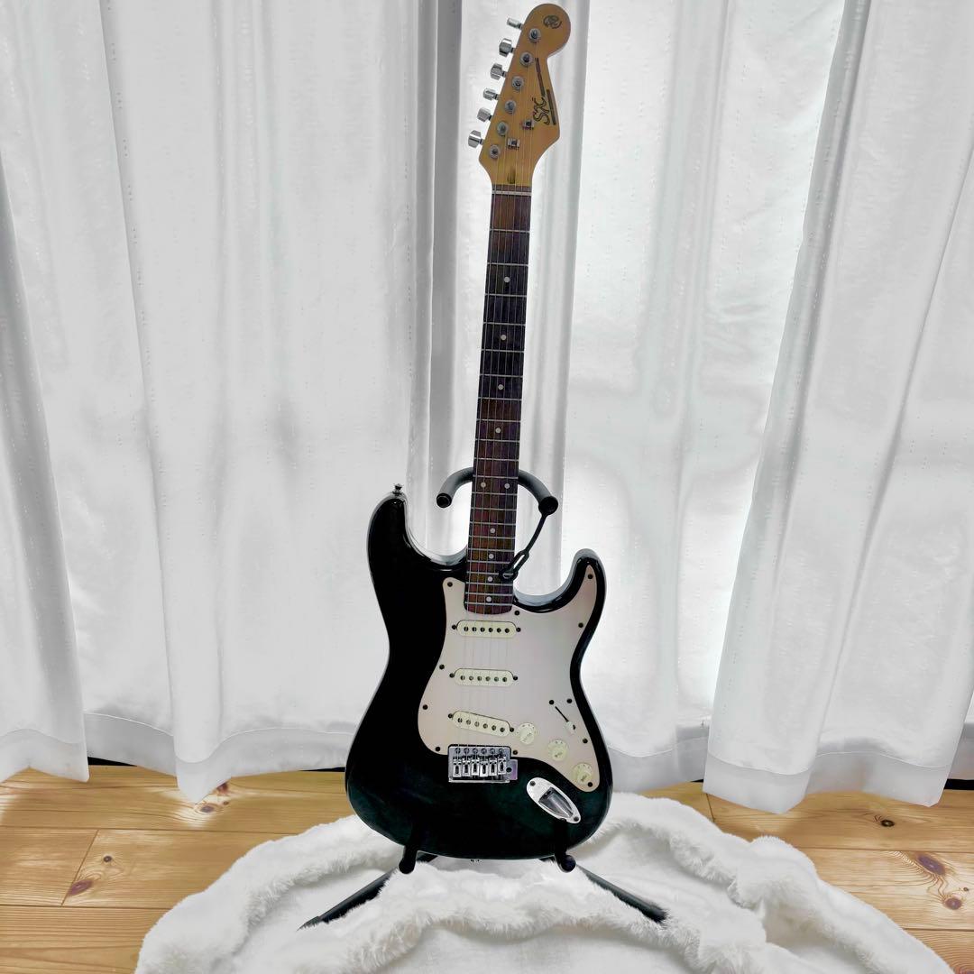 【値引き中】エレキギター 黒【無料でケース付けます!!】
