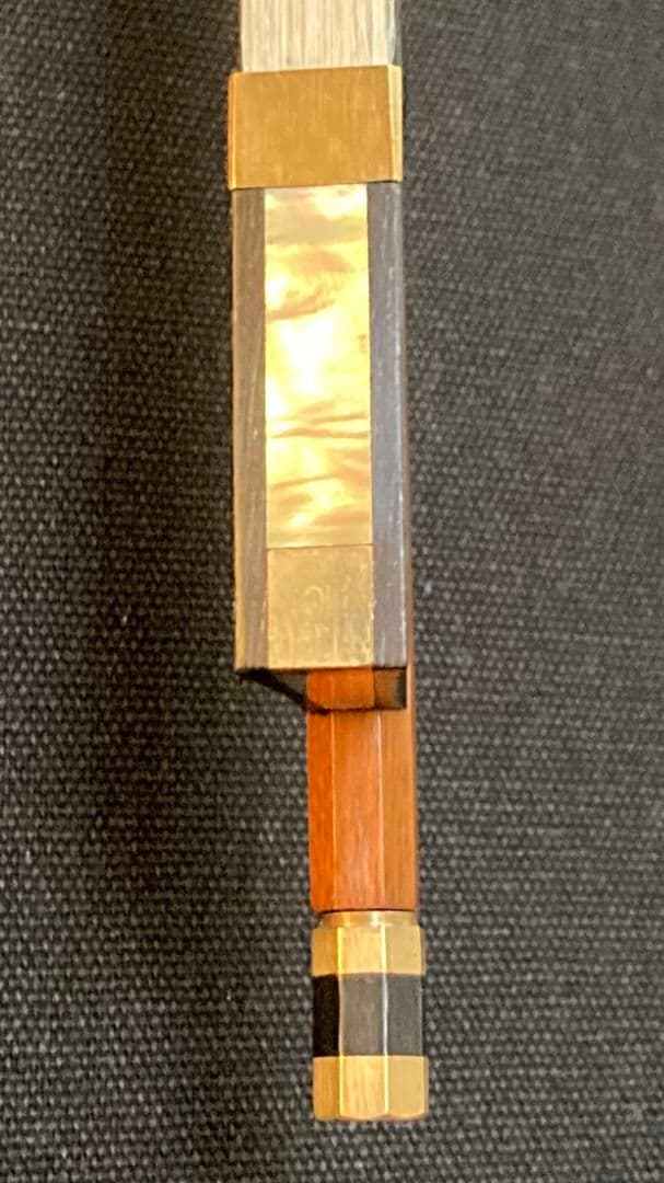 Violin bow charming decorationヴァイオリン弓飾付