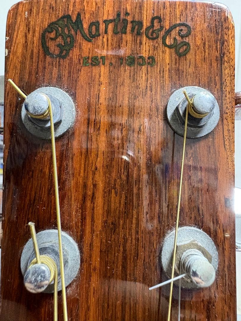 Martin & Co. アコースティックギター 1972年製 D-28　檄鳴り