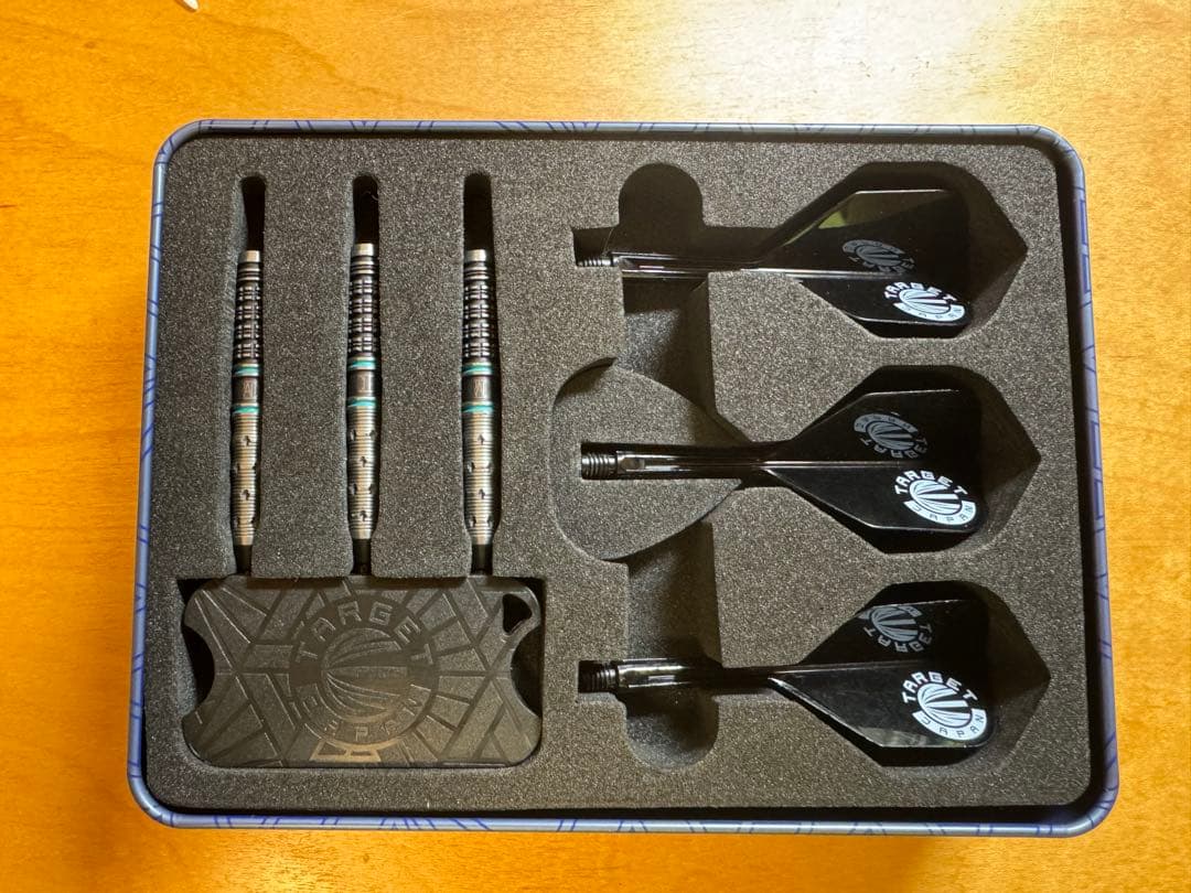 鈴木未来 ミラクルG7Sダーツ限定版