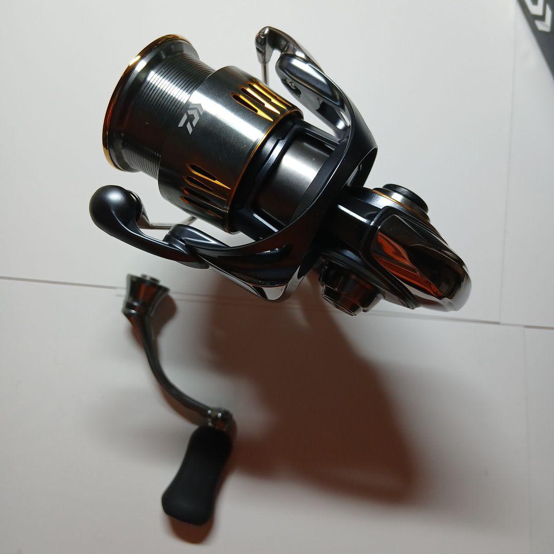 ダイワ23エアリテイ　LT2000S －H