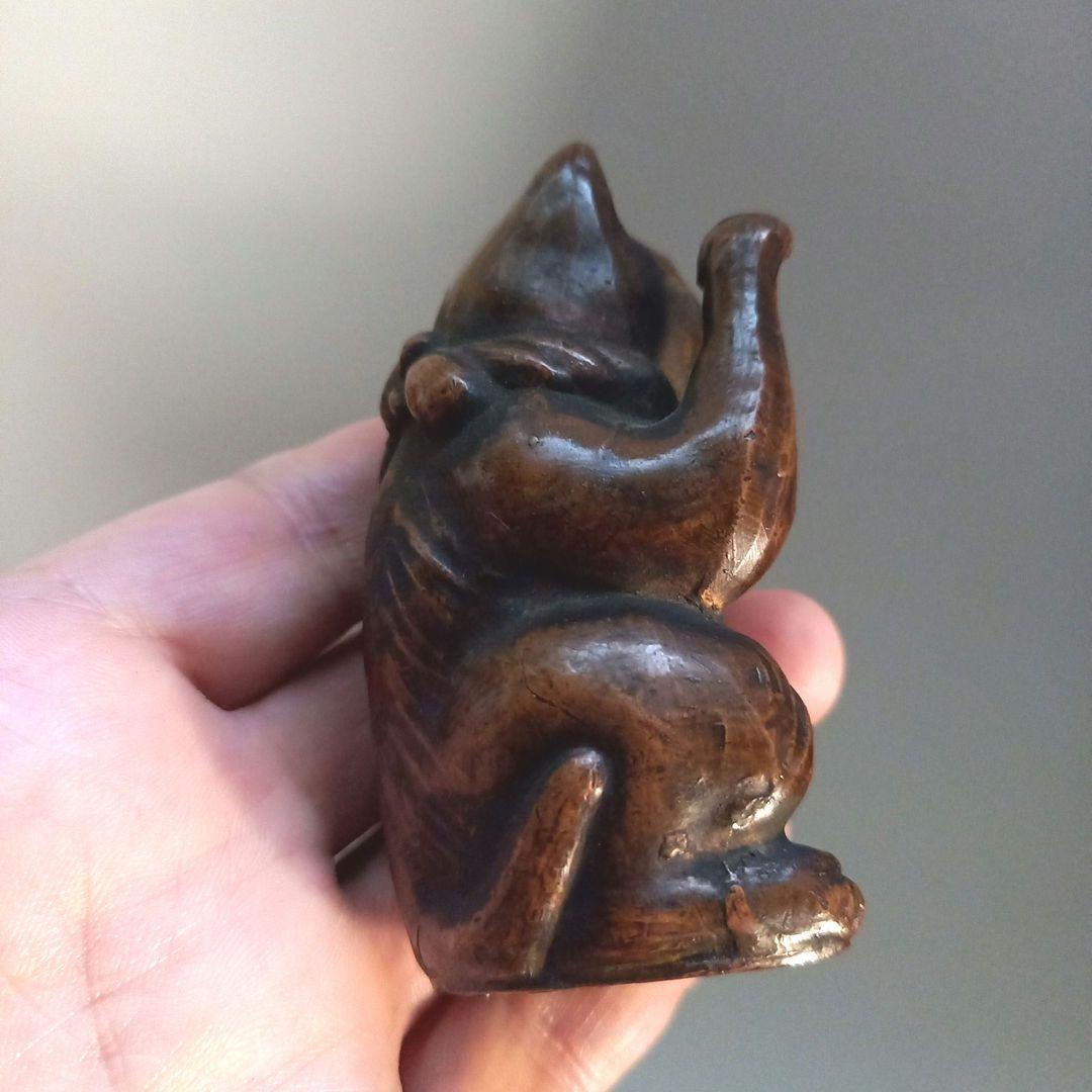 招き猫　猫の置物　オブジェ