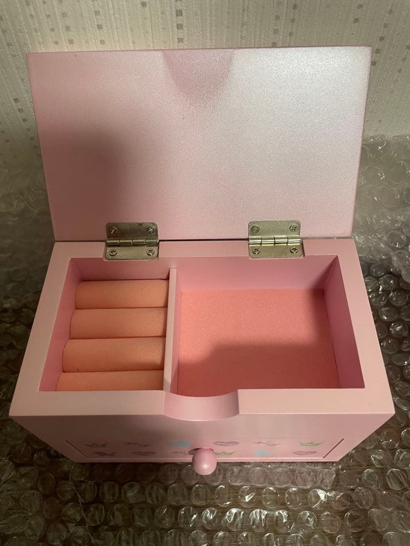 レア♡サンリオ♡キティ アクセサリー チェスト 2006年