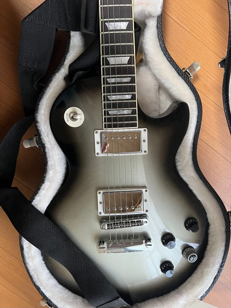 Gibson エレキギター シルバーグラデーション　ロボットギター