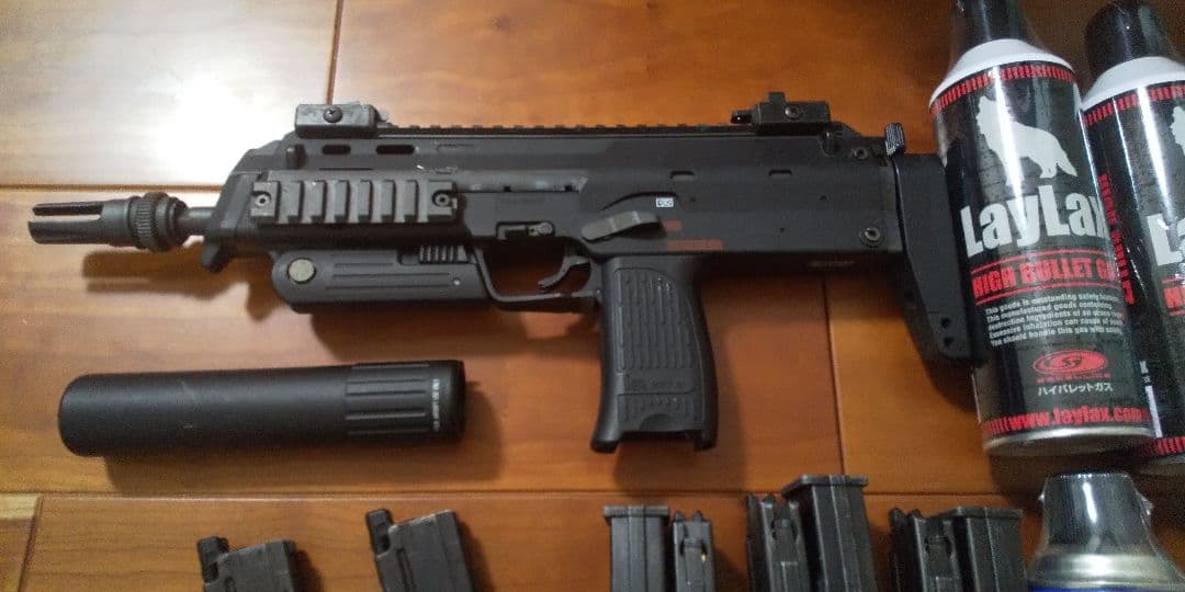 東京マルイ H&K MP7A1 ガスブローバック ガスガン マガジン６本 ガス缶
