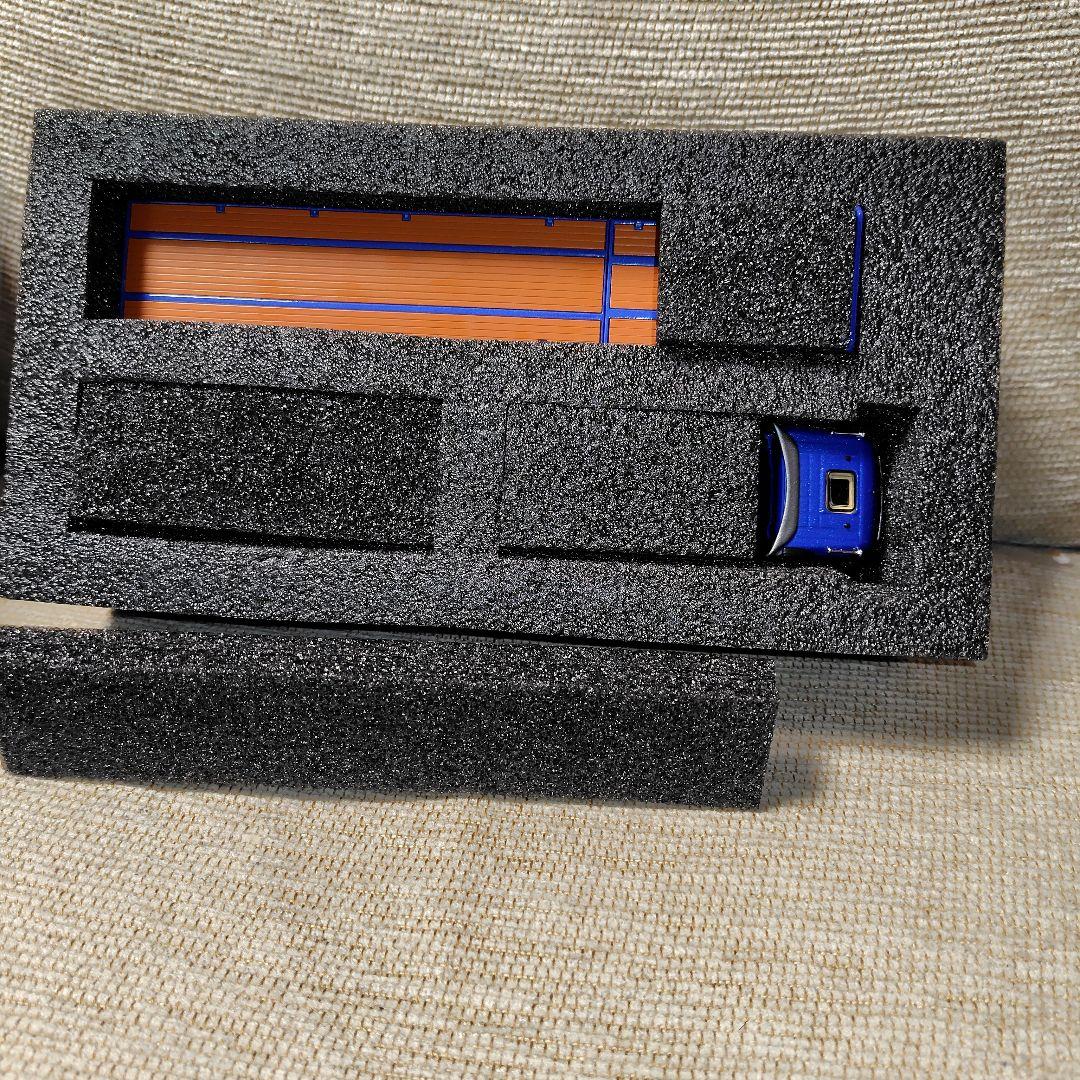 Mercedes-Benz ギガスペース スケーラブルトレーラーブルー