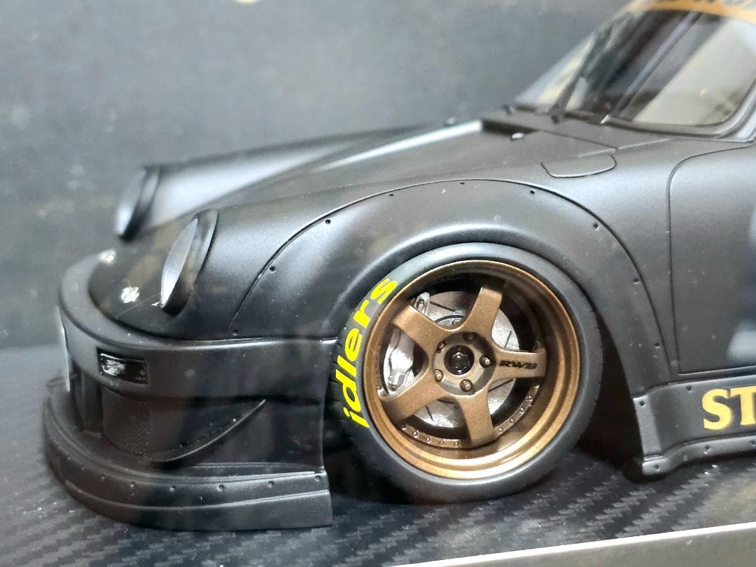 IGNITION RWB 1:18 STELLA 限定