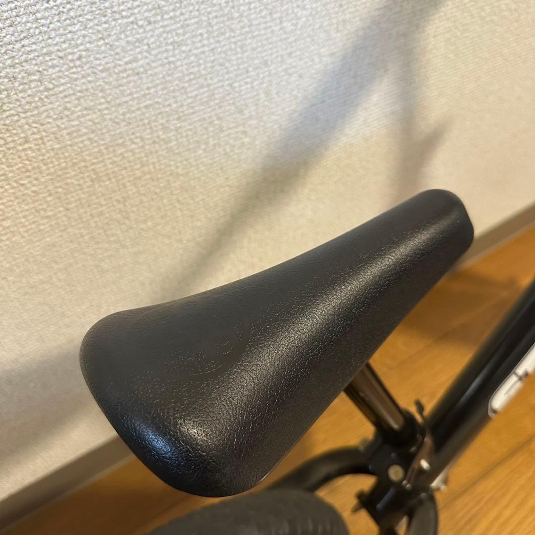 STRIDER スポーツモデル　バランスバイク ブラック12インチ