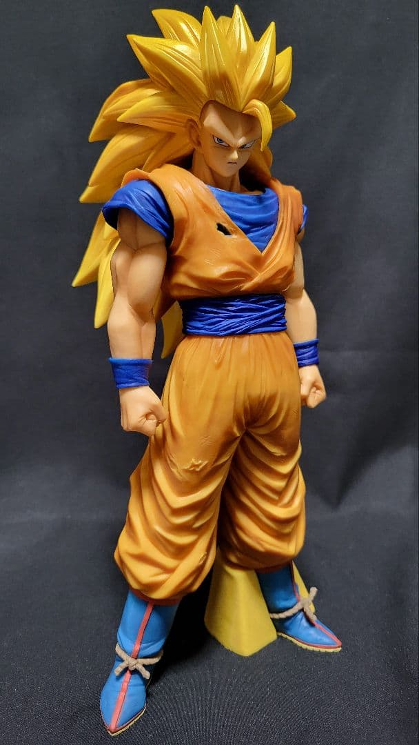 ドラゴンボールGrandista nero 超サイヤ人3孫悟空＆専用LEDケース