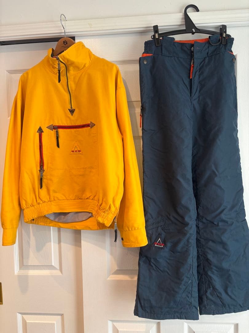 希少　SOS ウィンタースポーツ アウターウェア