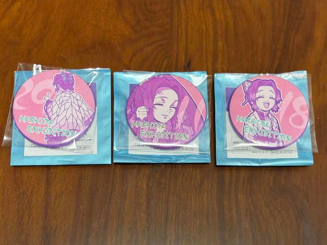 鬼滅の刃　柱展　エモーショナル缶バッジ　エモ缶　胡蝶しのぶ　3点　セット