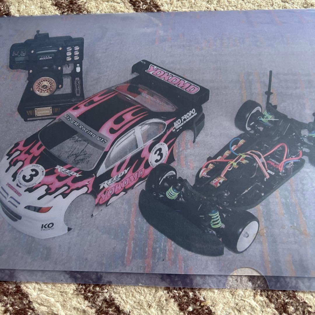 Yokomo V12 GM-Racing ラジコンカー