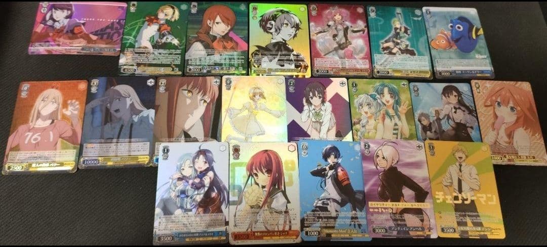 (画像複数あります) ヴァイスシュヴァルツ SR 等まとめ売り 100枚超え