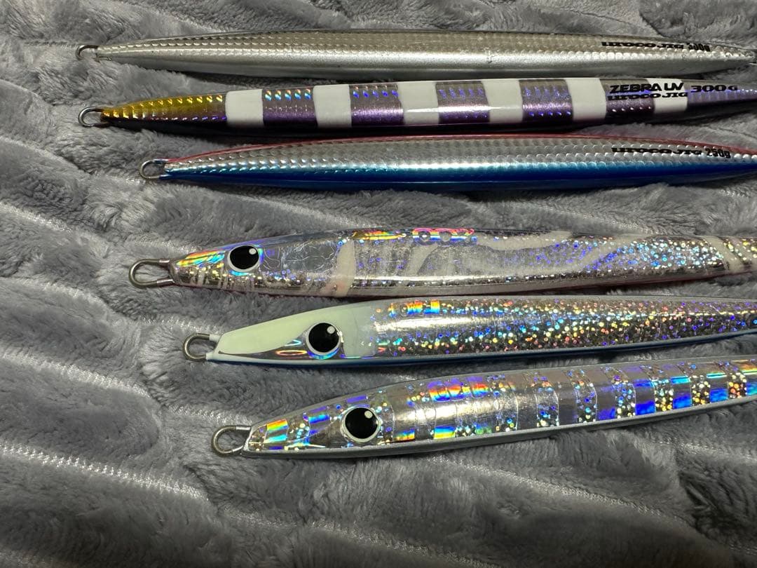 羽田ジグ　黒羽170✖️2 200✖️1 ウコロジク　250、300