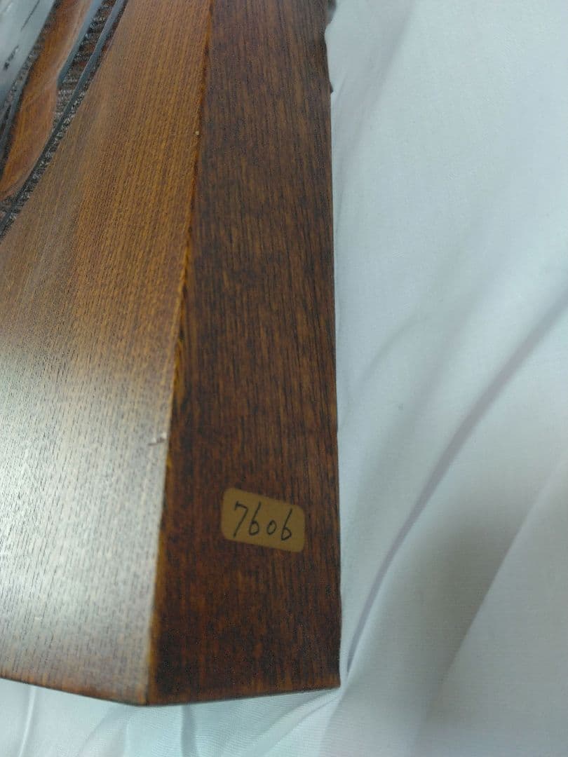 叩き彫り　酒　綺麗、上品　可愛らしい女性　万葉集　大伴旅人