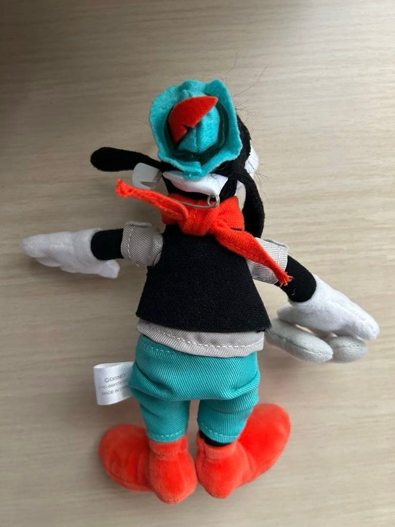 グーフィー ぬいぐるみ ストラップ付き 約20cm