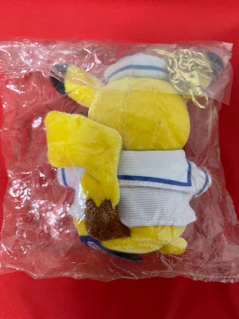 横浜　ヨコハマ　セーラー服　ピカチュウ ぬいぐるみ　キーホルダー　ADB