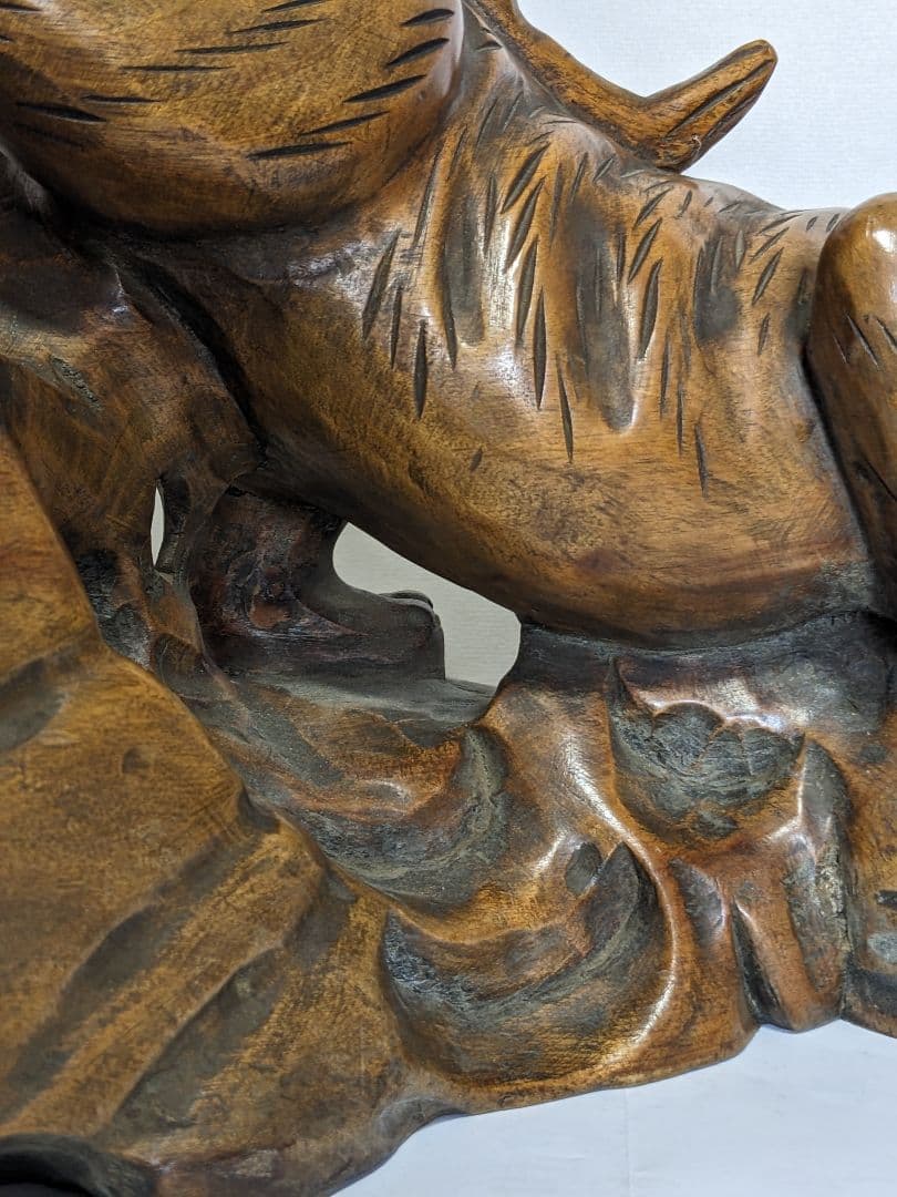 ♦木彫 虎 透し彫り 一点物 飴色 トラ 寅 干支 縁起物 置物古美術品 骨董品