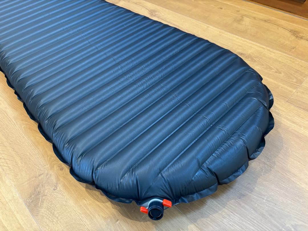 サーマレスト　ネオエアーウーバーライト　サイズ　S