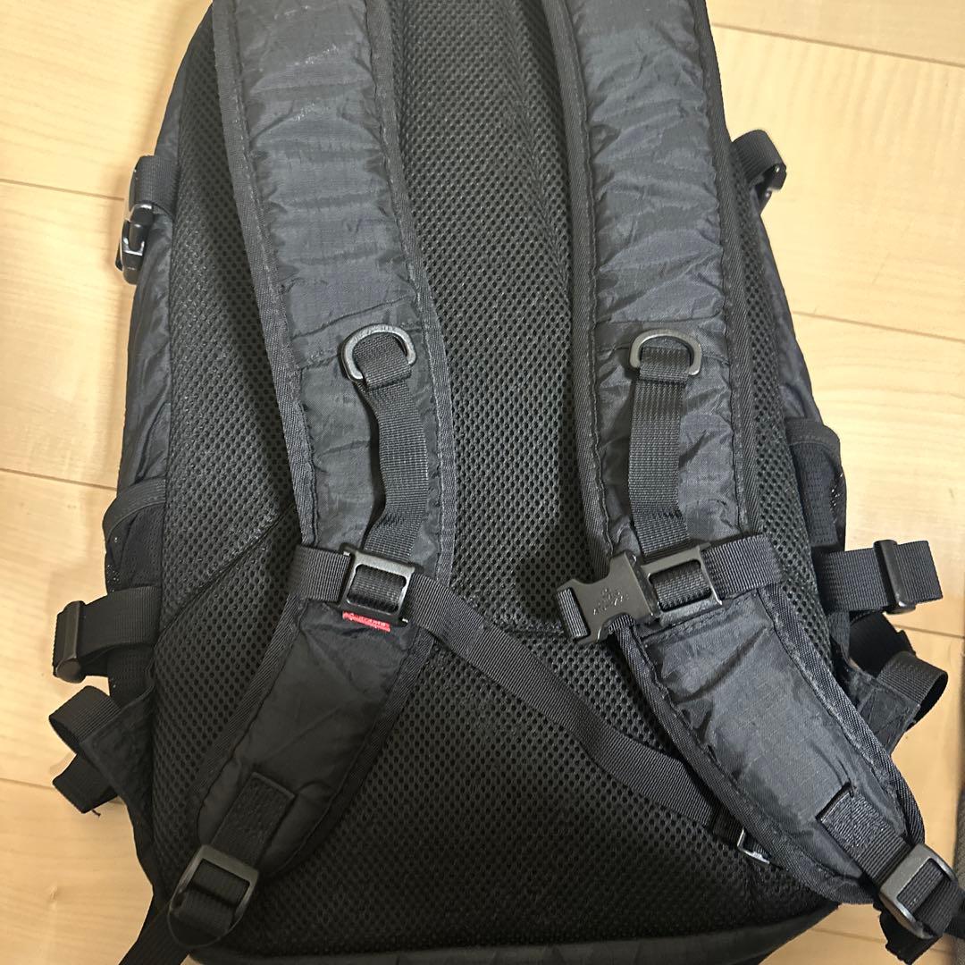 シュプリームバック