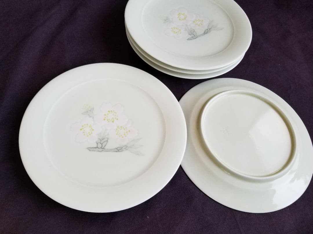 彩磁桜花文平皿 五枚組 (未使用 新品同様)