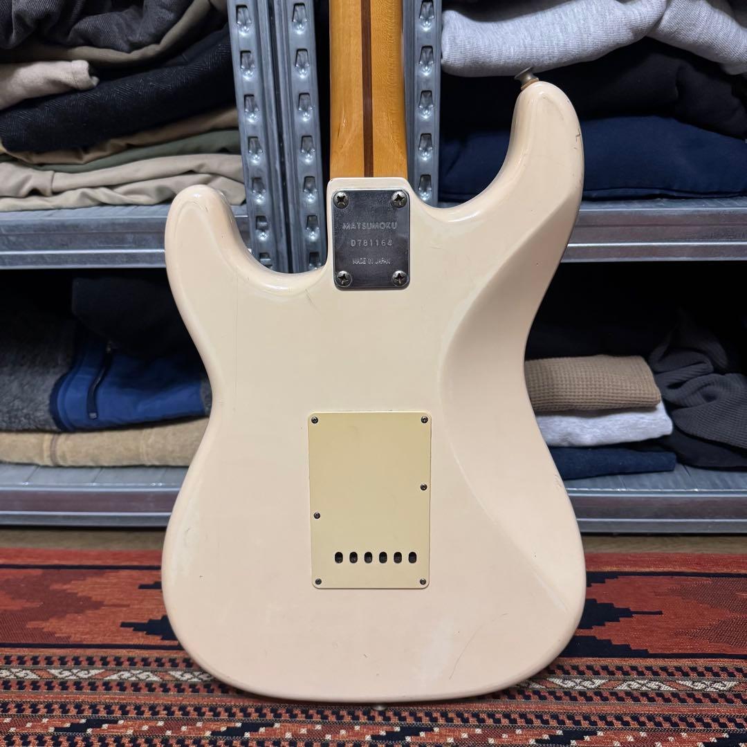 ギター ARIAPROII STRIKIN' SOUND ST-400