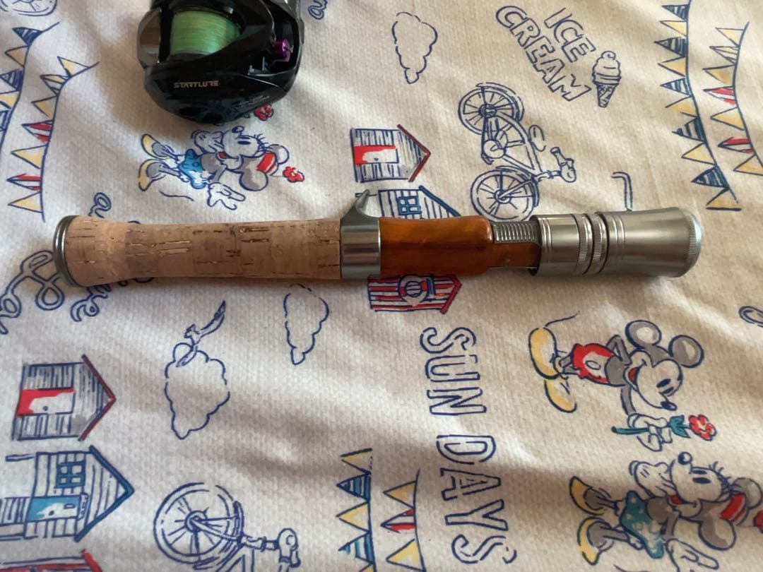 渓流ルアーセット　アブガルシアズームサファリ464Lグリップ改ベイトカスタム