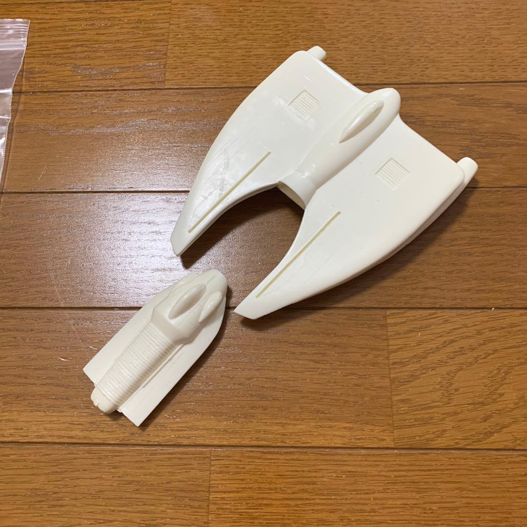 現状品　ムーントランスポーター　レジンキット　謎の円盤UFO ルナキャリア