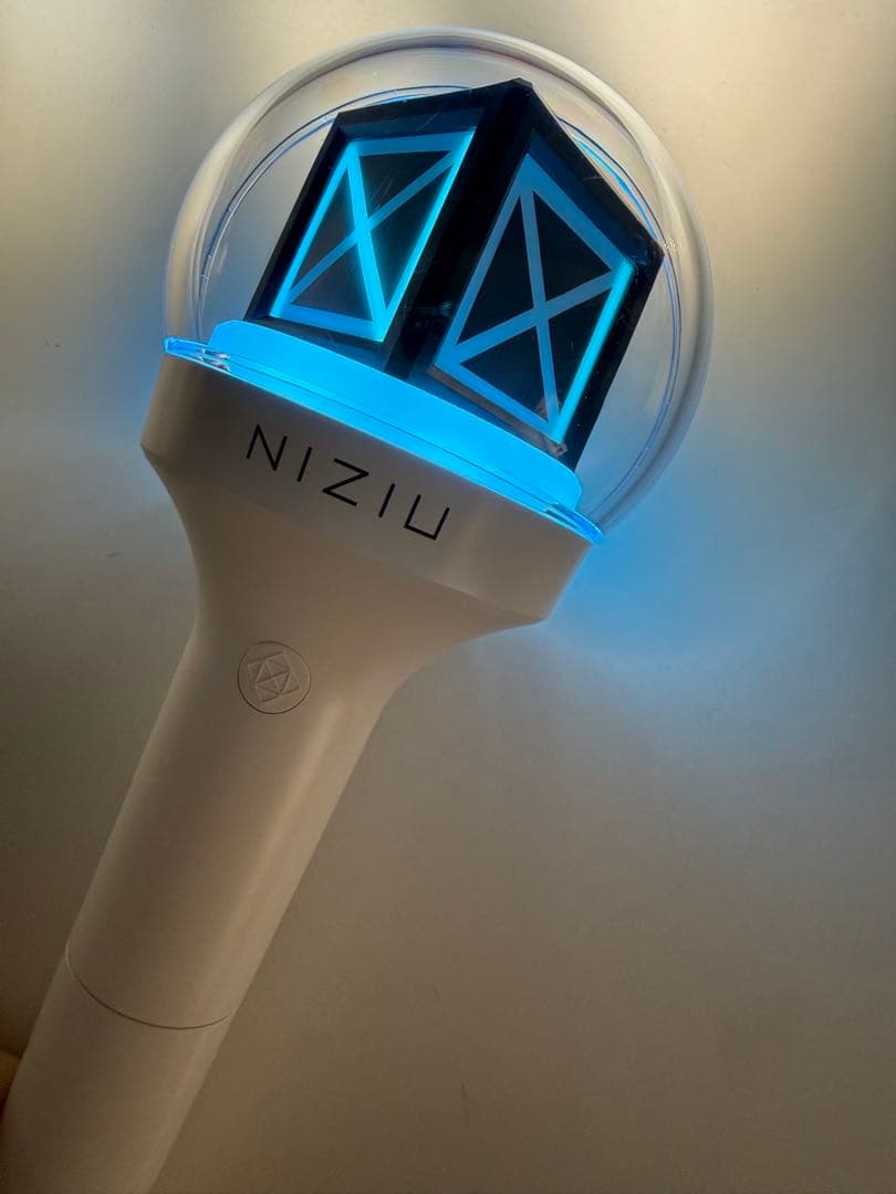 NiziU ペンライト
